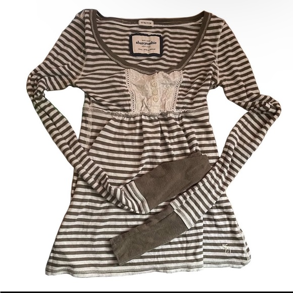 Abercrombie & Fitch Tops - Abercrombie & Fitch Brown Striped Long Sleeve babydoll Top